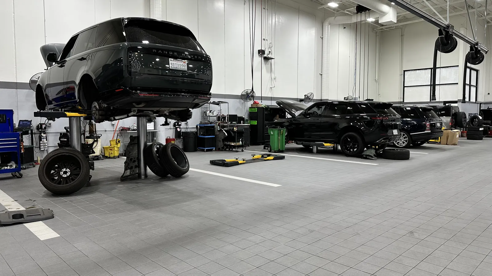 Service bay flooring